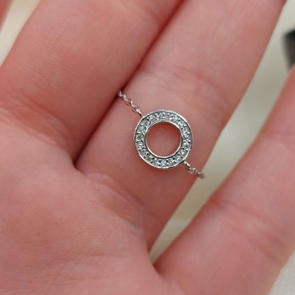 925 Sterling Silver Platinum Plated CZ O Chain Ring - Picture 4 of 5